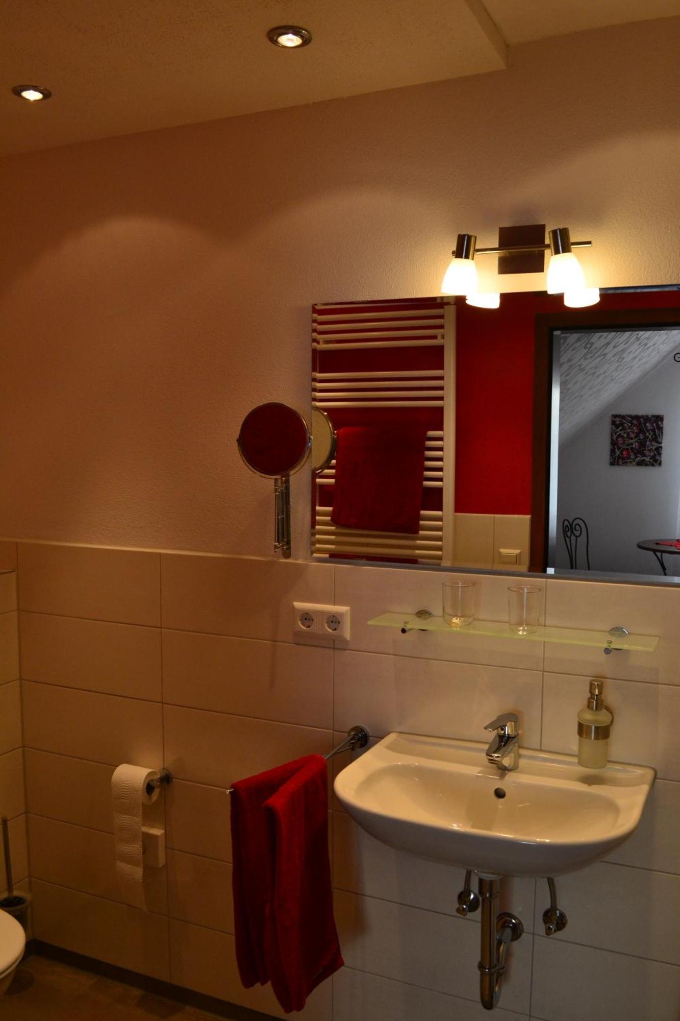 Winzerhof Saupp Bed & Breakfast ฮากเนา ภายนอก รูปภาพ